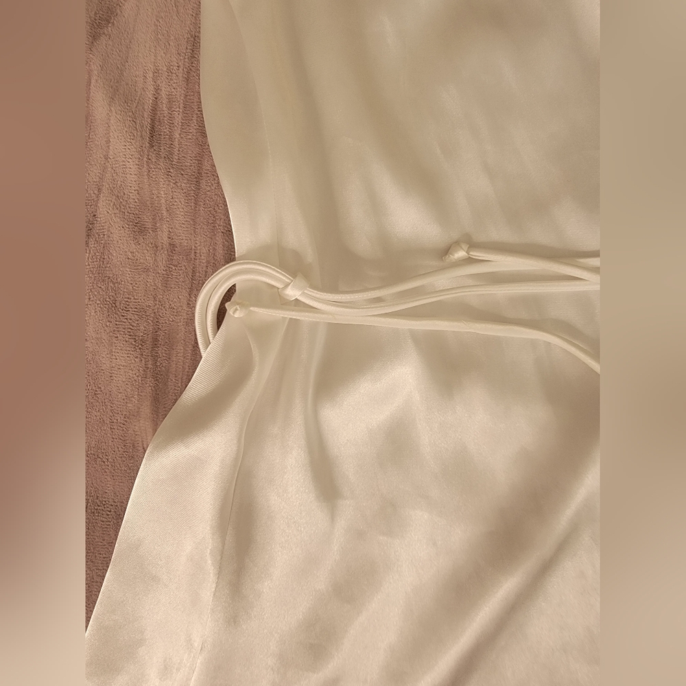 ✨ Luxury White Ivory Robe Size S - Picture 6 of 9